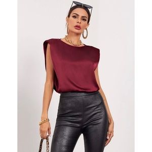 SHEIN Solid Sleeveless Shoulder Pad Satin Top